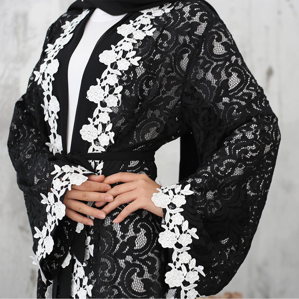 Black & White Lace Abaya - Xarrago